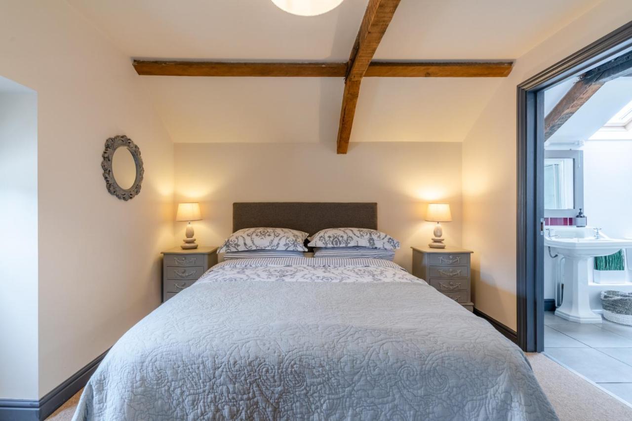 Buff Lodge Tackley Eksteriør billede